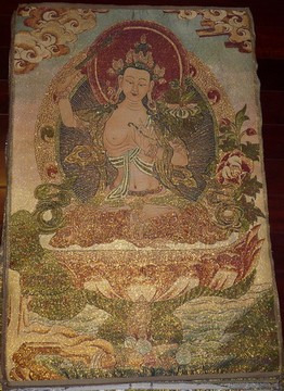 回原页面  一般常见的文殊菩萨相多为头顶五髻的童子形貌,表示如来五